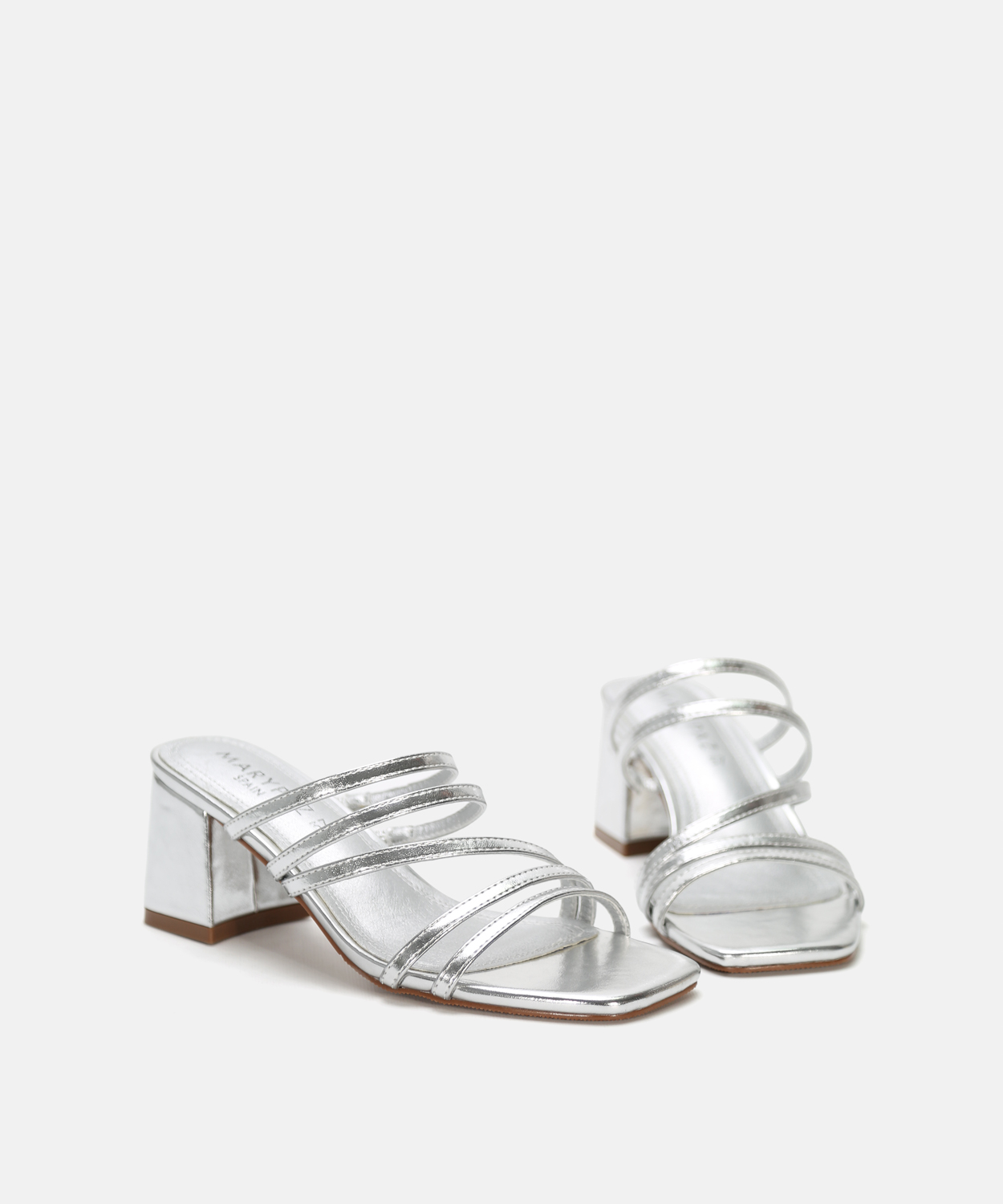 Sandalia tac&oacute;n tiras image number null